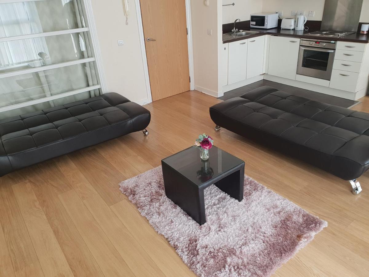 Bambz Luxury Aparment Manchester Exterior photo